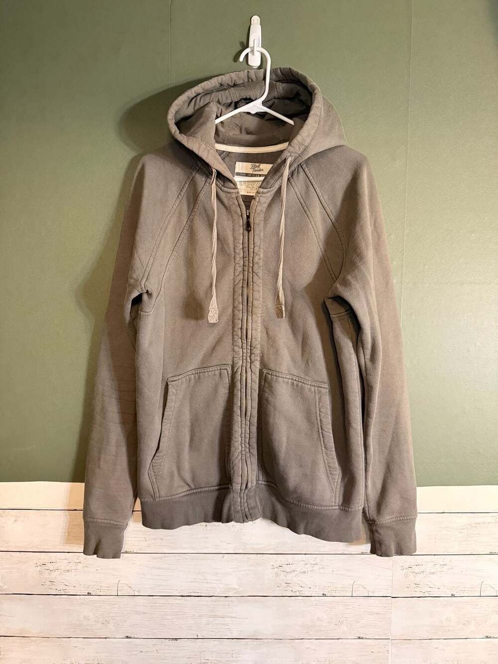Flint and Tinder The 10-Year Hoodie Full Zip Grey Men's Medium